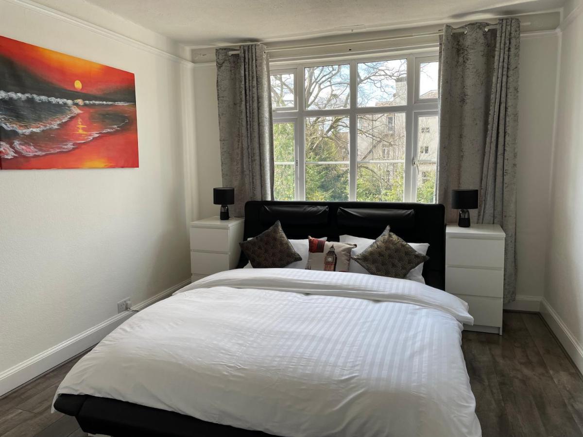 Bright&spacious 2 bedroom apartment Sutton  Exterior foto